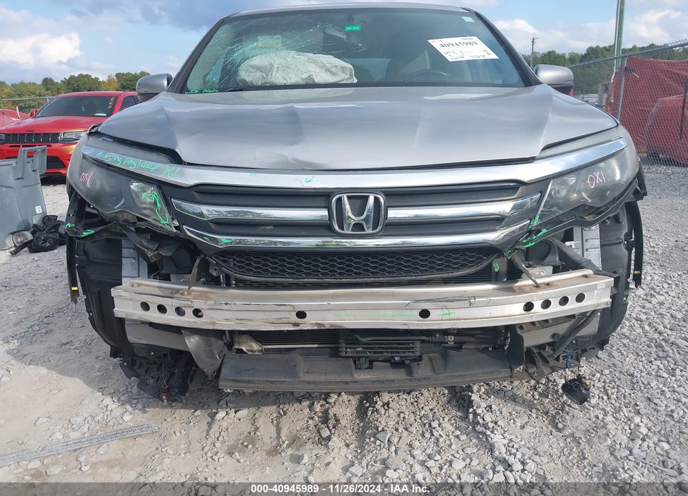 2018 HONDA PILOT EX-L VIN: 5FNYF6H53JB027281