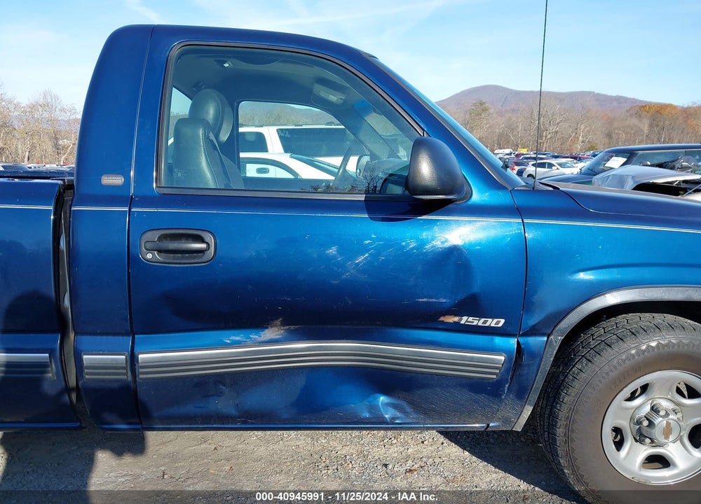 2000 CHEVROLET SILVERADO 1500 VIN: 1GCEC14V8YZ221376