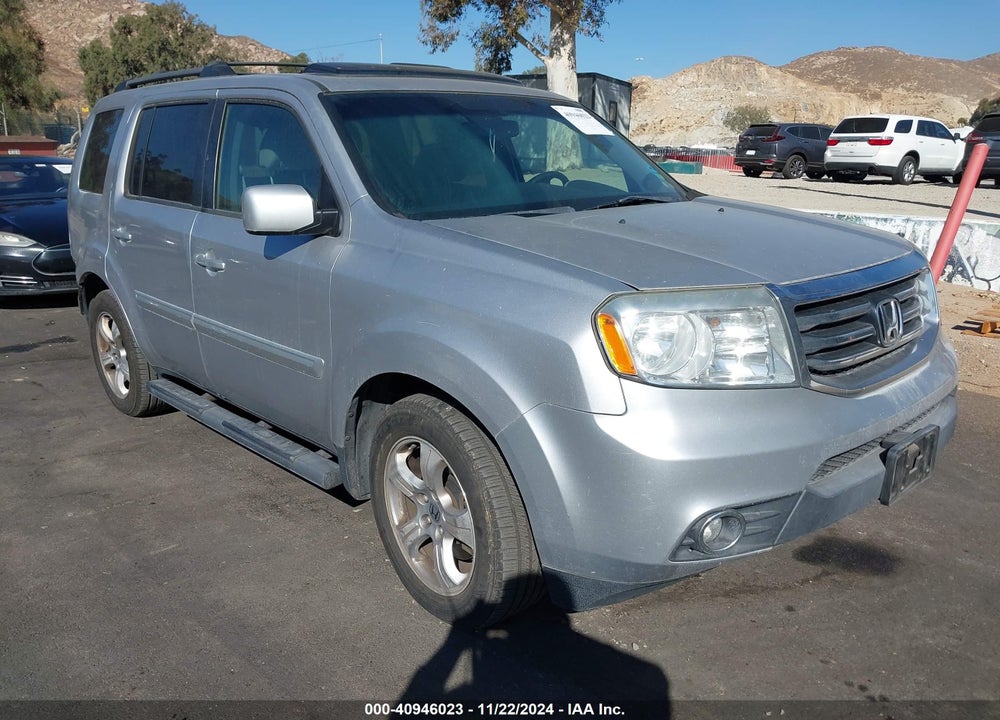 2015 HONDA PILOT EX-L VIN: 5FNYF4H52FB045184