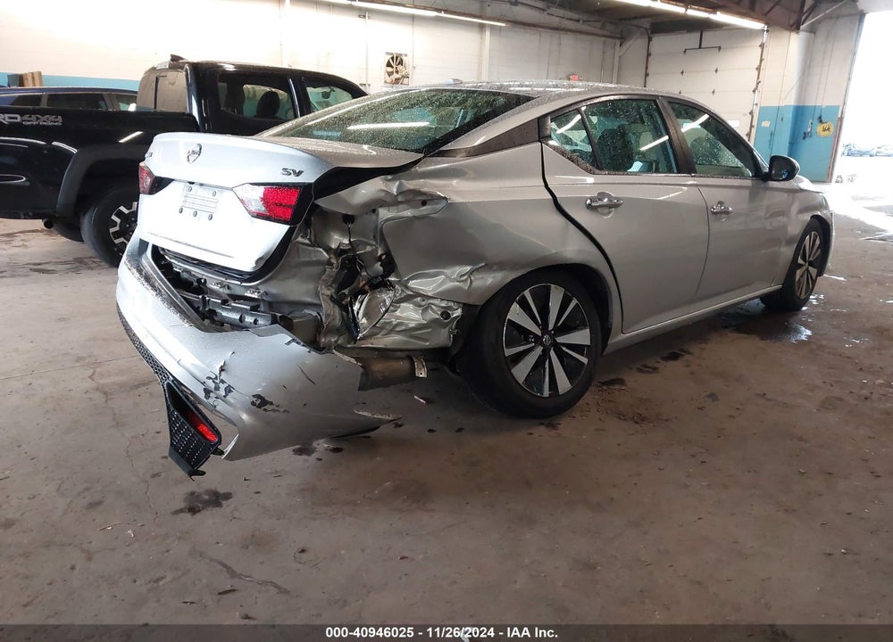 2021 NISSAN ALTIMA SV FWD VIN: 1N4BL4DV2MN408107