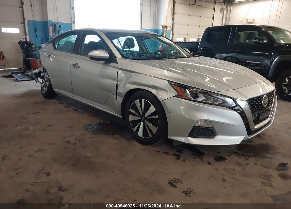2021 NISSAN ALTIMA SV FWD VIN: 1N4BL4DV2MN408107