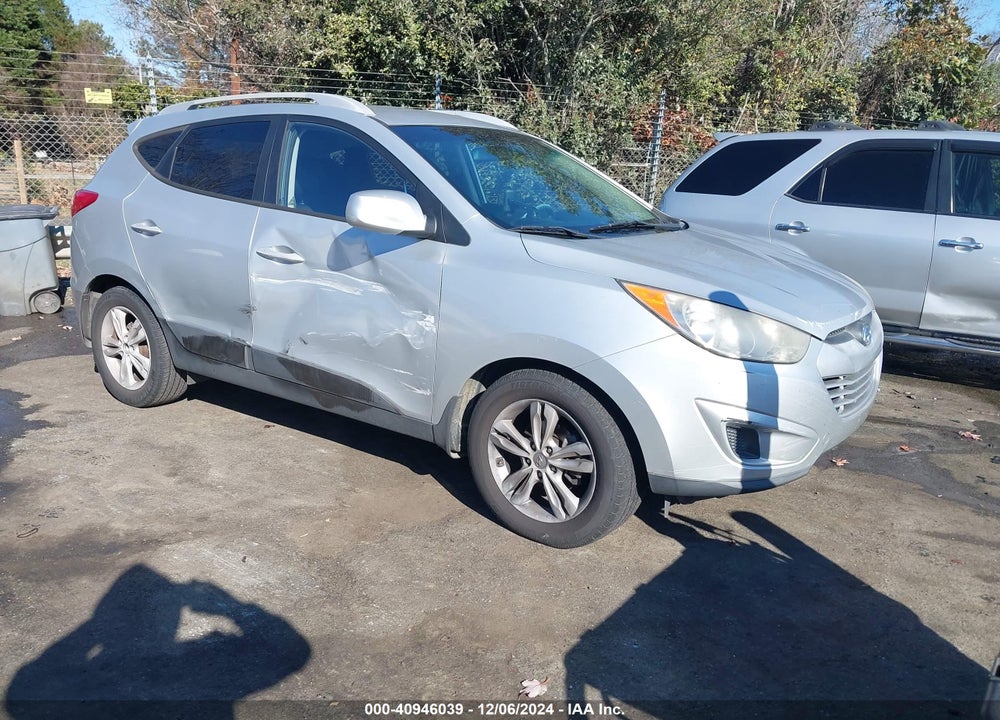 2011 HYUNDAI TUCSON GLS VIN: KM8JU3AC4BU175894