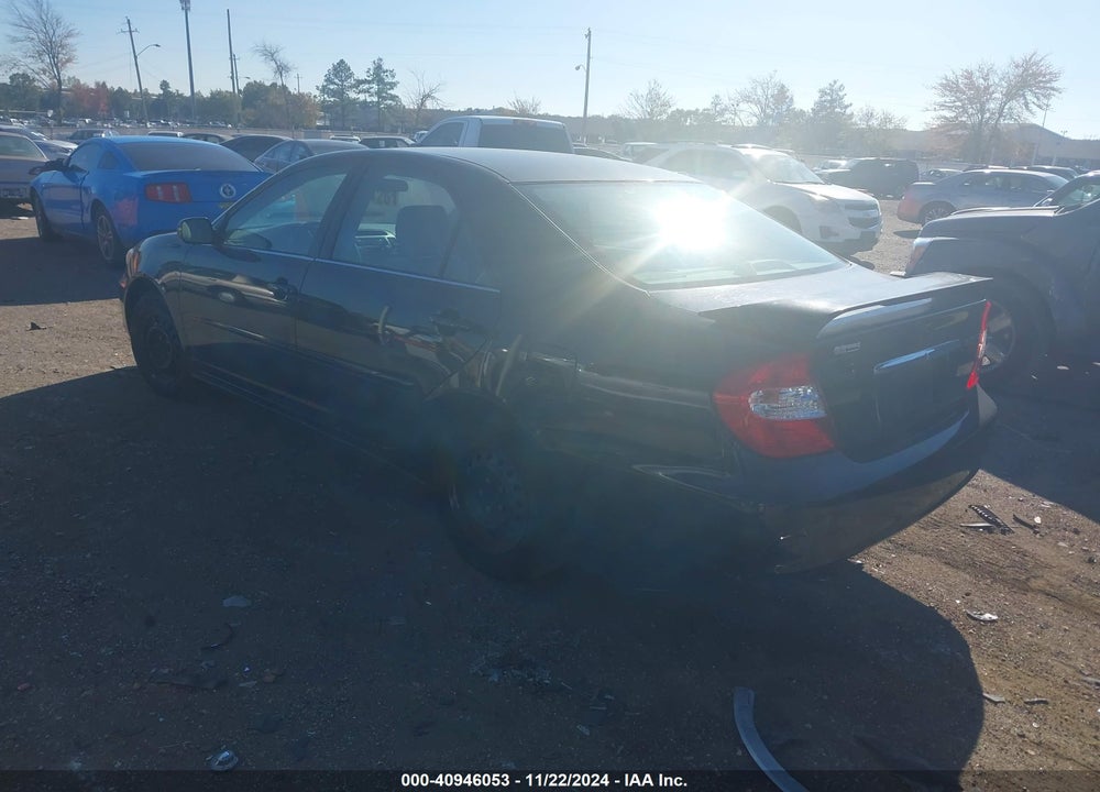 2004 TOYOTA CAMRY LE VIN: 4T1BE32K84U330599