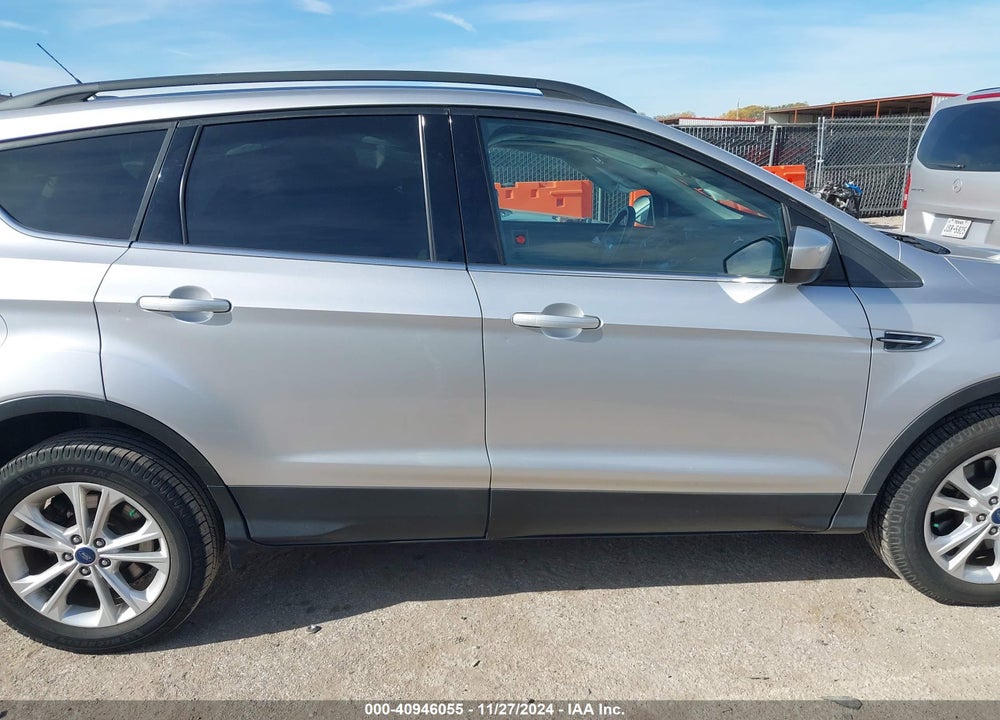 2017 FORD ESCAPE SE VIN: 1FMCU0G94HUE34119