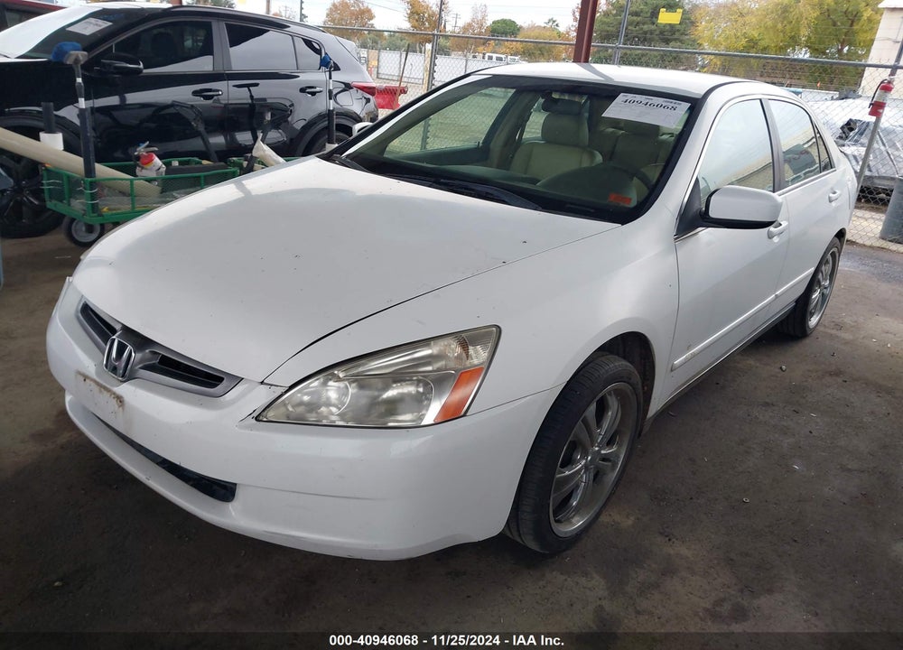 2003 HONDA ACCORD 2.4 LX VIN: JHMCM56303C047787