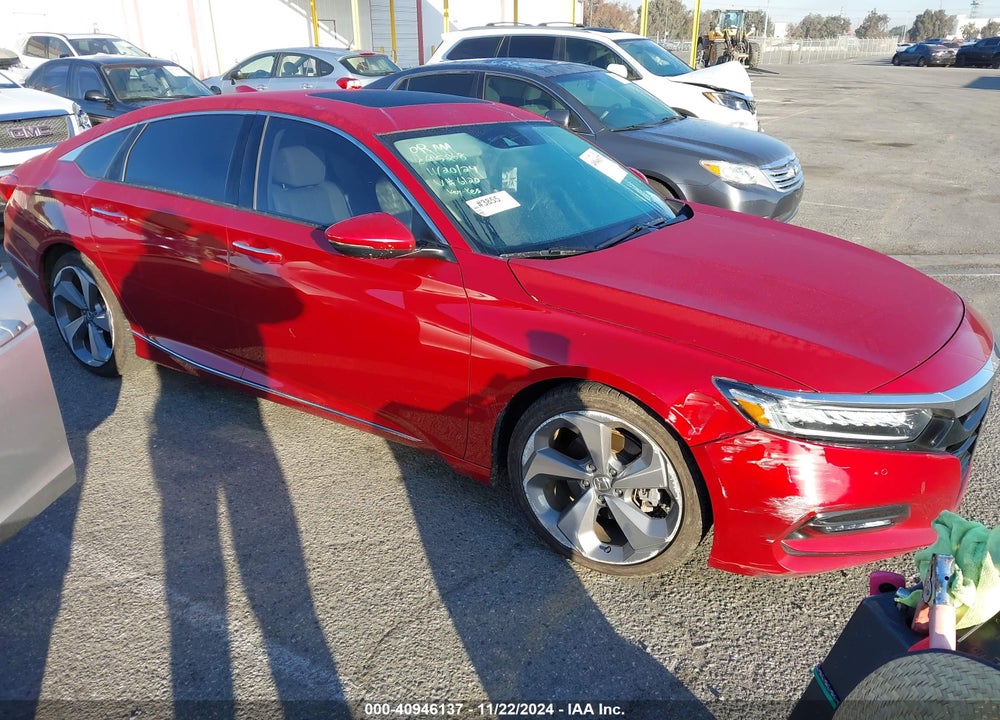 2018 HONDA ACCORD TOURING VIN: 1HGCV1F95JA096120