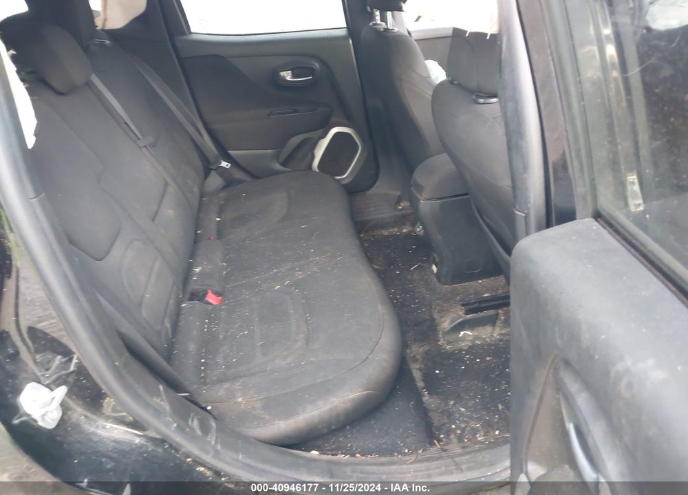 2018 JEEP RENEGADE LATITUDE FWD VIN: ZACCJABB4JPH07774