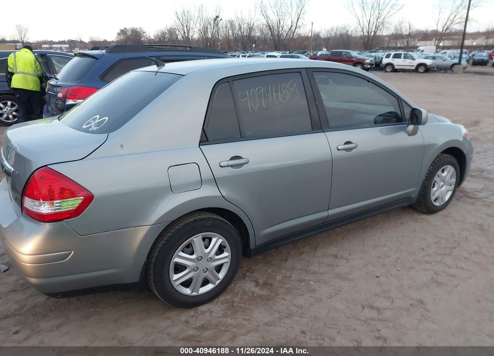 2011 NISSAN VERSA 1.8S VIN: 3N1BC1AP8BL448139