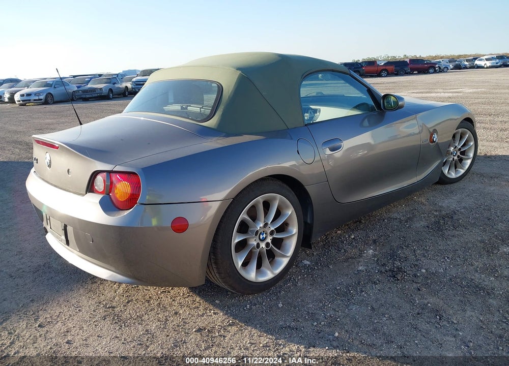2003 BMW Z4 2.5I VIN: 4USBT334X3LR64800