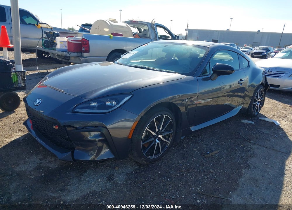 2024 TOYOTA GR86 VIN: JF1ZNBB12R9754834