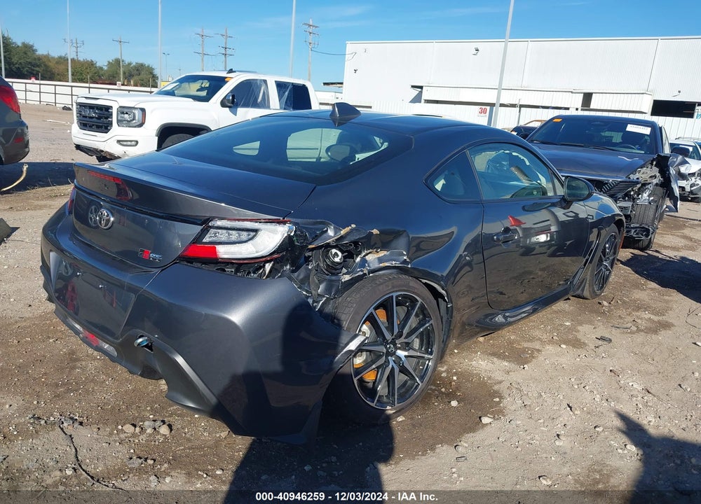 2024 TOYOTA GR86 VIN: JF1ZNBB12R9754834