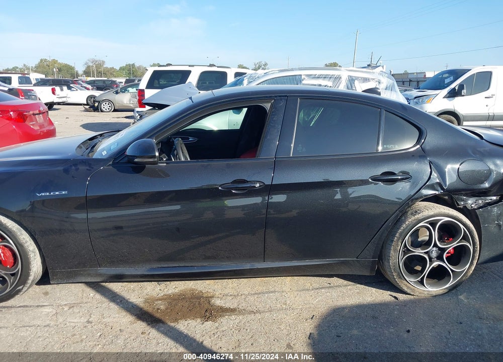 2022 ALFA ROMEO GIULIA VIN: ZARFAMBN0N7663628