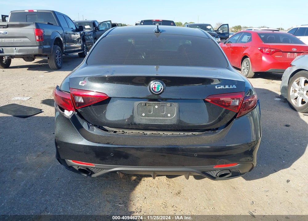 2022 ALFA ROMEO GIULIA VIN: ZARFAMBN0N7663628