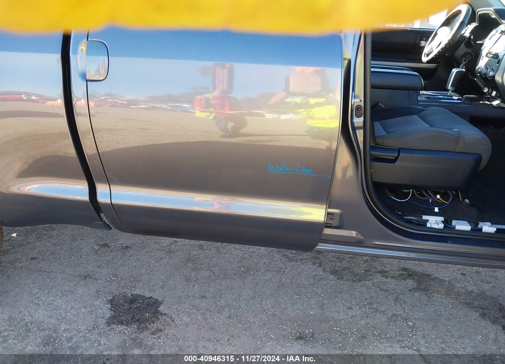 2014 TOYOTA TUNDRA SR5 5.7L V8 VIN: 5TFRY5F1XEX162357
