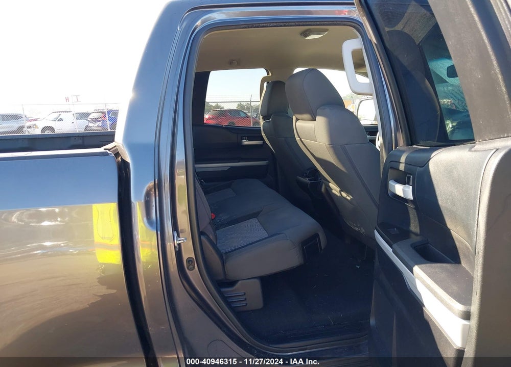 2014 TOYOTA TUNDRA SR5 5.7L V8 VIN: 5TFRY5F1XEX162357