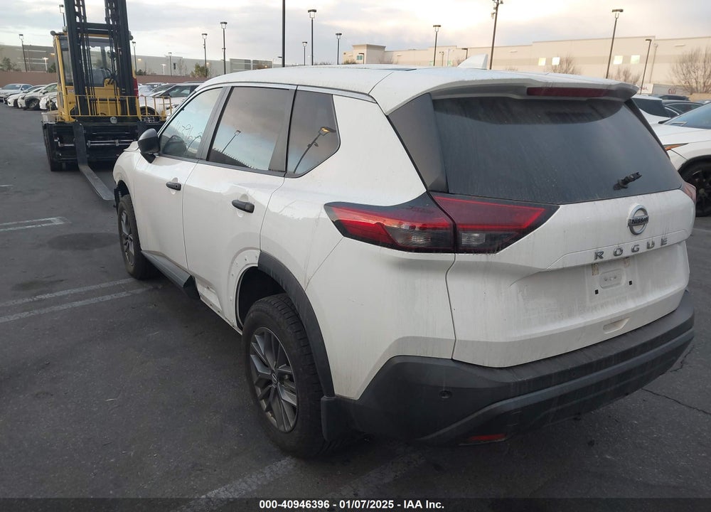 2021 NISSAN ROGUE S FWD VIN: 5N1AT3AA5MC809224