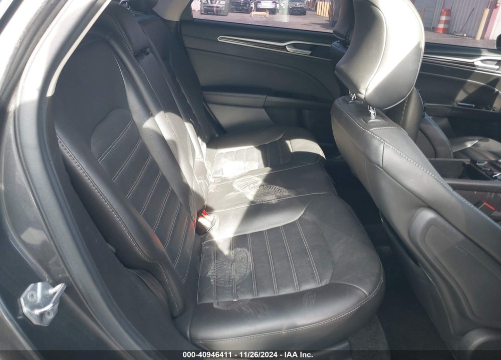 2016 FORD FUSION SE VIN: 3FA6P0HD1GR342859