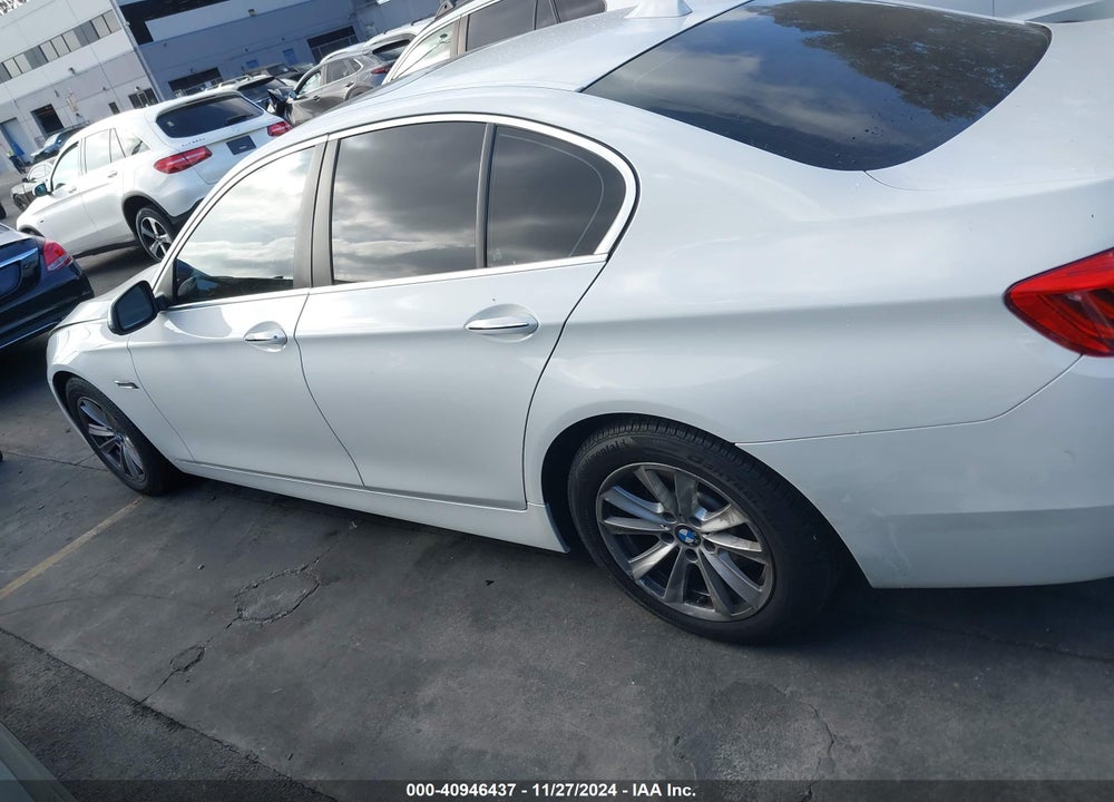 2015 BMW 528I VIN: WBA5A5C56FD513176