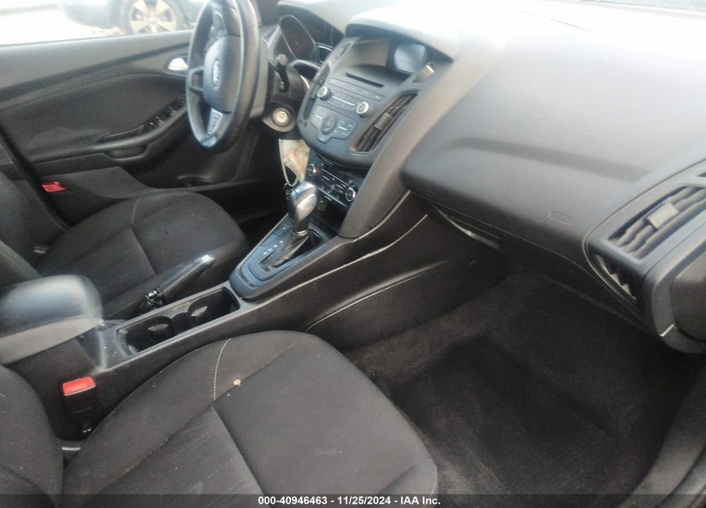 2016 FORD FOCUS SE VIN: 1FADP3FE9GL332230