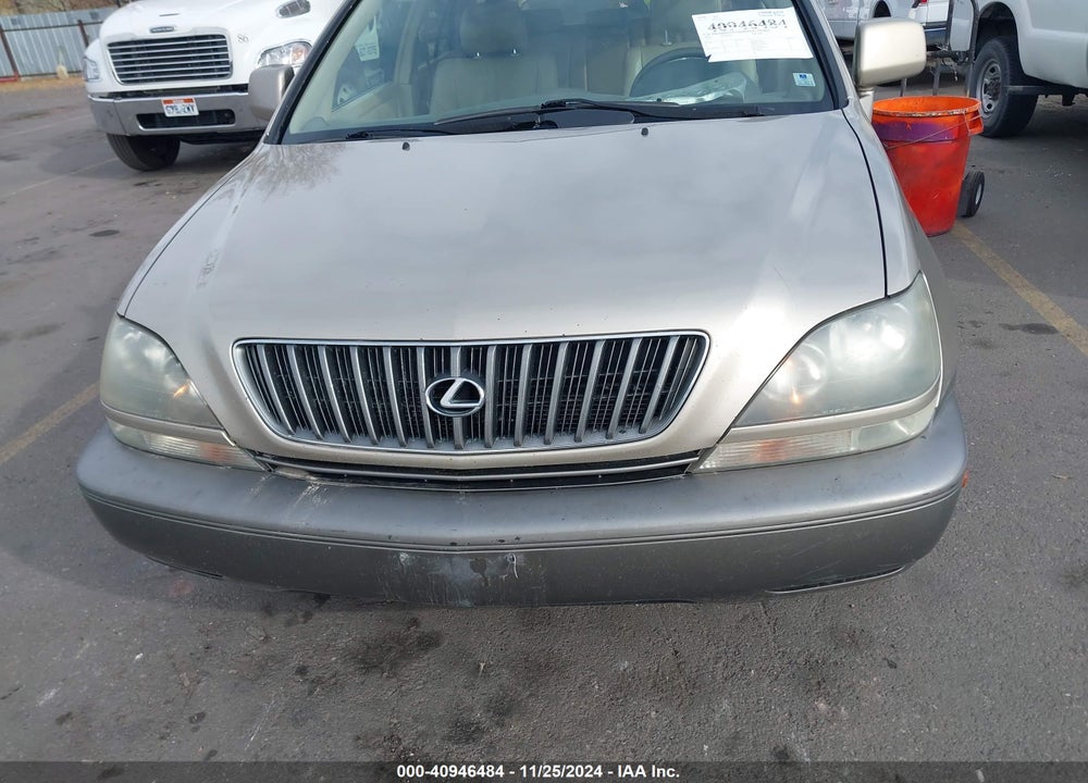 2000 LEXUS RX 300 VIN: JT6HF10U2Y0161933