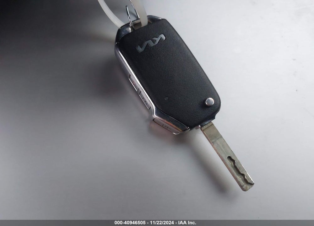 2023 KIA SPORTAGE HYBRID LX VIN: KNDPUCAG0P7096035