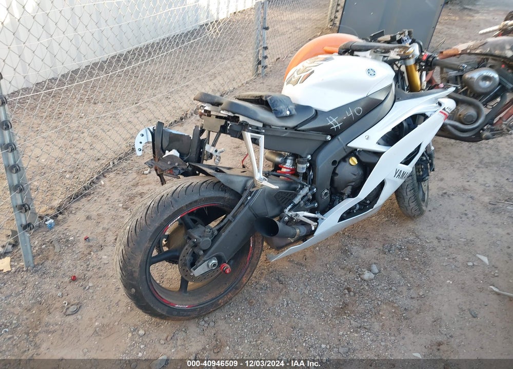 2015 YAMAHA YZFR6 VIN: JYARJ16E8FA034473