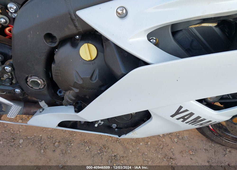 2015 YAMAHA YZFR6 VIN: JYARJ16E8FA034473