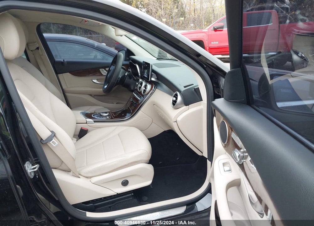 2018 MERCEDES-BENZ GLC 300 VIN: WDC0G4JB9JV043933
