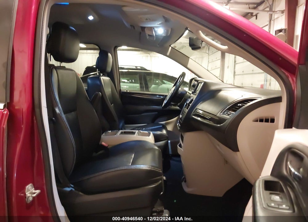 2015 CHRYSLER TOWN & COUNTRY TOURING VIN: 2C4RC1BG8FR620995