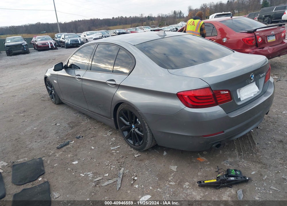 2011 BMW 535I XDRIVE VIN: WBAFU7C55BDU56292