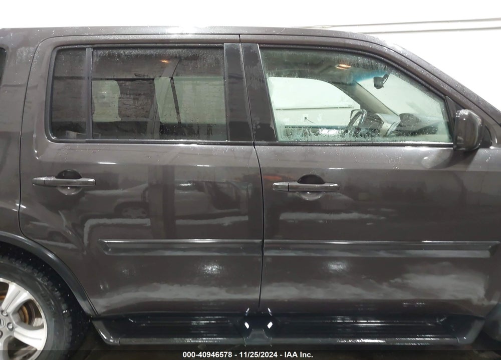 2012 HONDA PILOT EX-L VIN: 5FNYF4H58CB051051