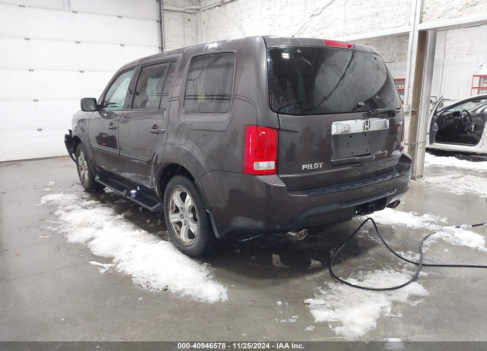 2012 HONDA PILOT EX-L VIN: 5FNYF4H58CB051051