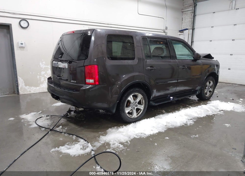 2012 HONDA PILOT EX-L VIN: 5FNYF4H58CB051051