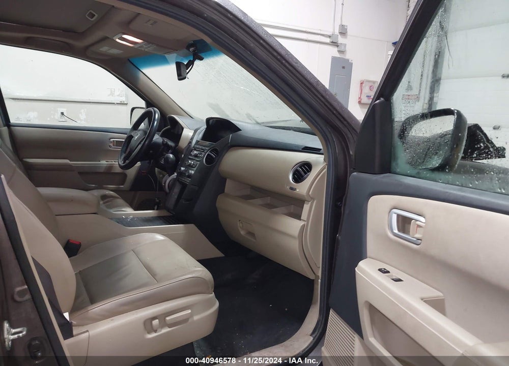 2012 HONDA PILOT EX-L VIN: 5FNYF4H58CB051051