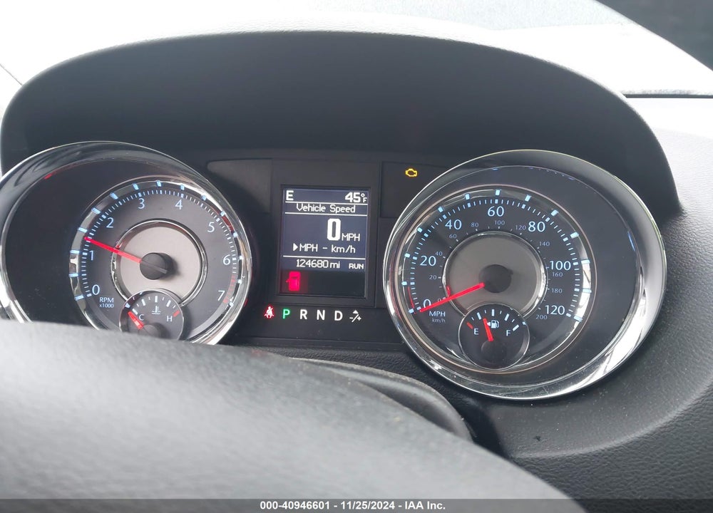 2011 CHRYSLER TOWN & COUNTRY LIMITED VIN: 2A4RR6DGXBR713420