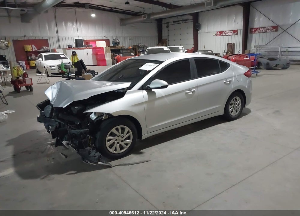 2017 HYUNDAI ELANTRA SE VIN: KMHD74LFXHU111496