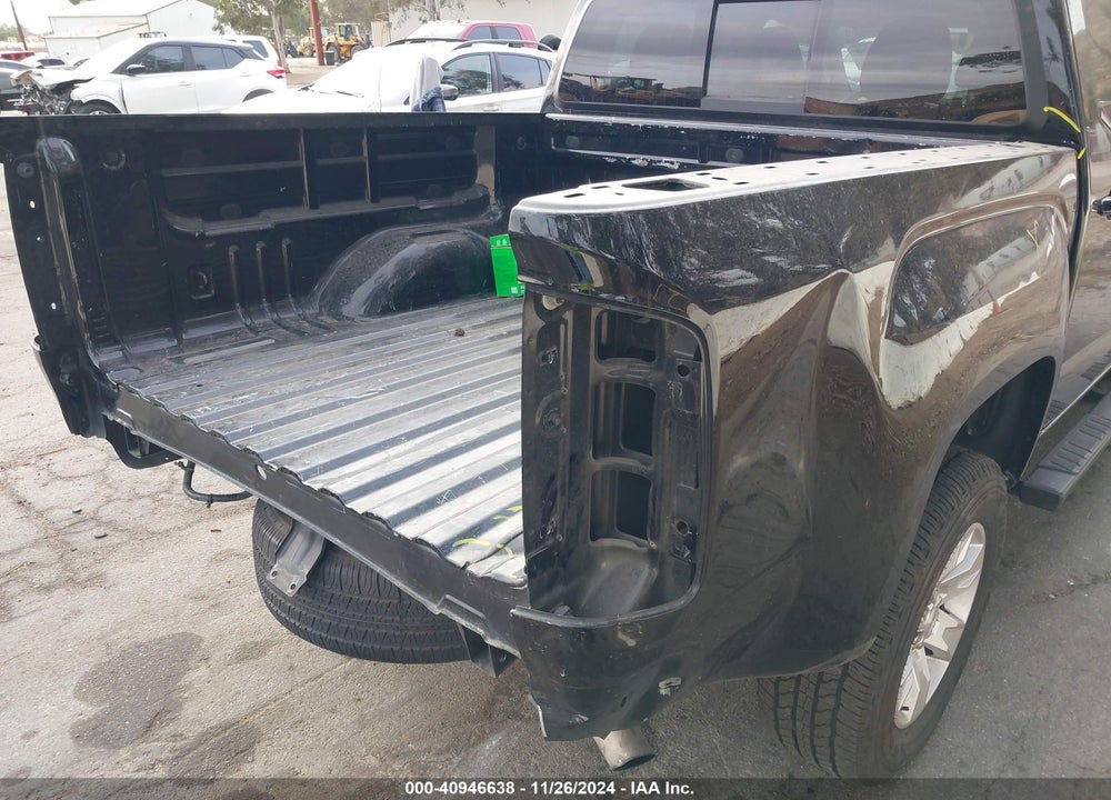 2018 GMC CANYON SLE VIN: 1GTG5CEN0J1220451