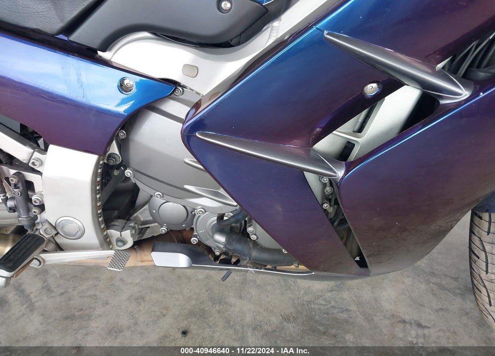 2004 YAMAHA FJR1300 VIN: JYARP07Y94A000377