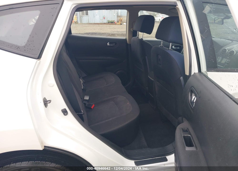 2014 NISSAN ROGUE SELECT S VIN: JN8AS5MT3EW622259