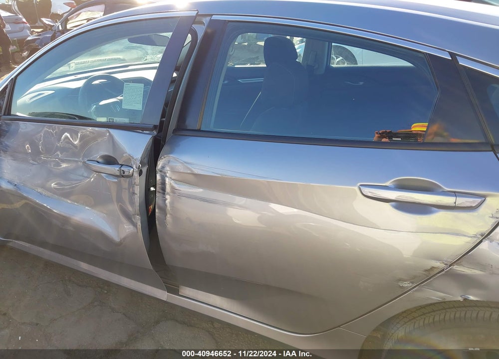 2019 HONDA CIVIC LX VIN: 2HGFC2F61KH555421