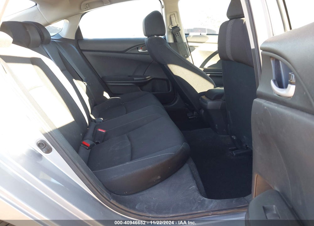 2019 HONDA CIVIC LX VIN: 2HGFC2F61KH555421