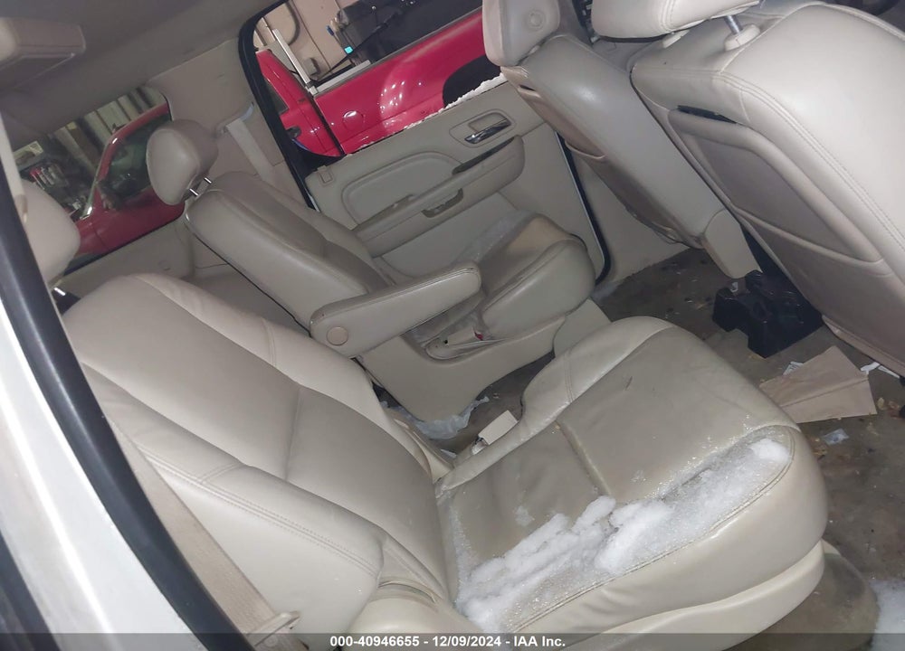 2008 CADILLAC ESCALADE ESV STANDARD VIN: 1GYFK66838R106285
