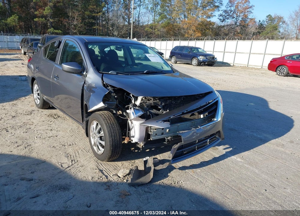 2018 NISSAN VERSA 1.6 S+ VIN: 3N1CN7AP2JL814113