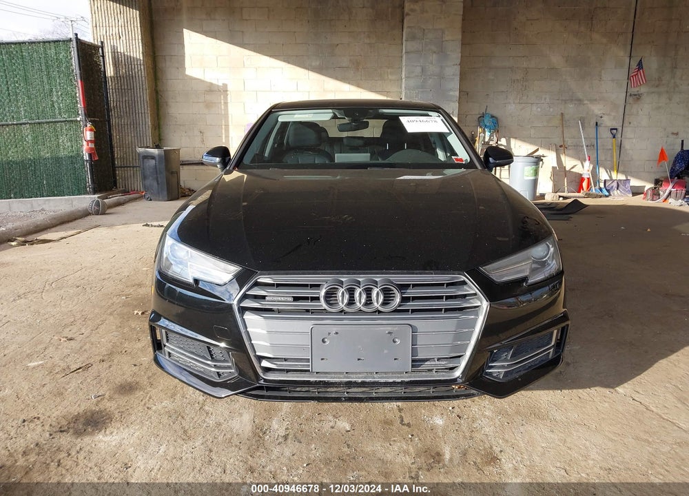 2018 AUDI A4 VIN: WAUDNAF43JN016472