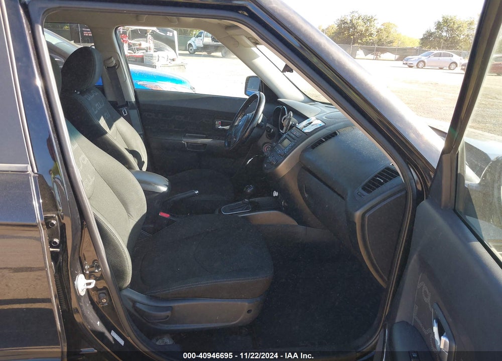 2013 KIA SOUL VIN: KNDJT2A62D7549352