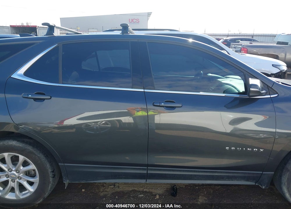 2018 CHEVROLET EQUINOX LT VIN: 2GNAXJEV9J6155771