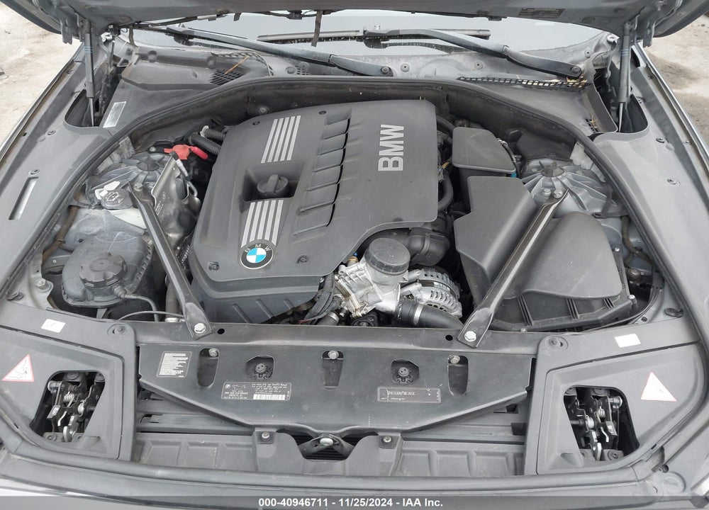 2011 BMW 528I VIN: WBAFR1C54BDS35619