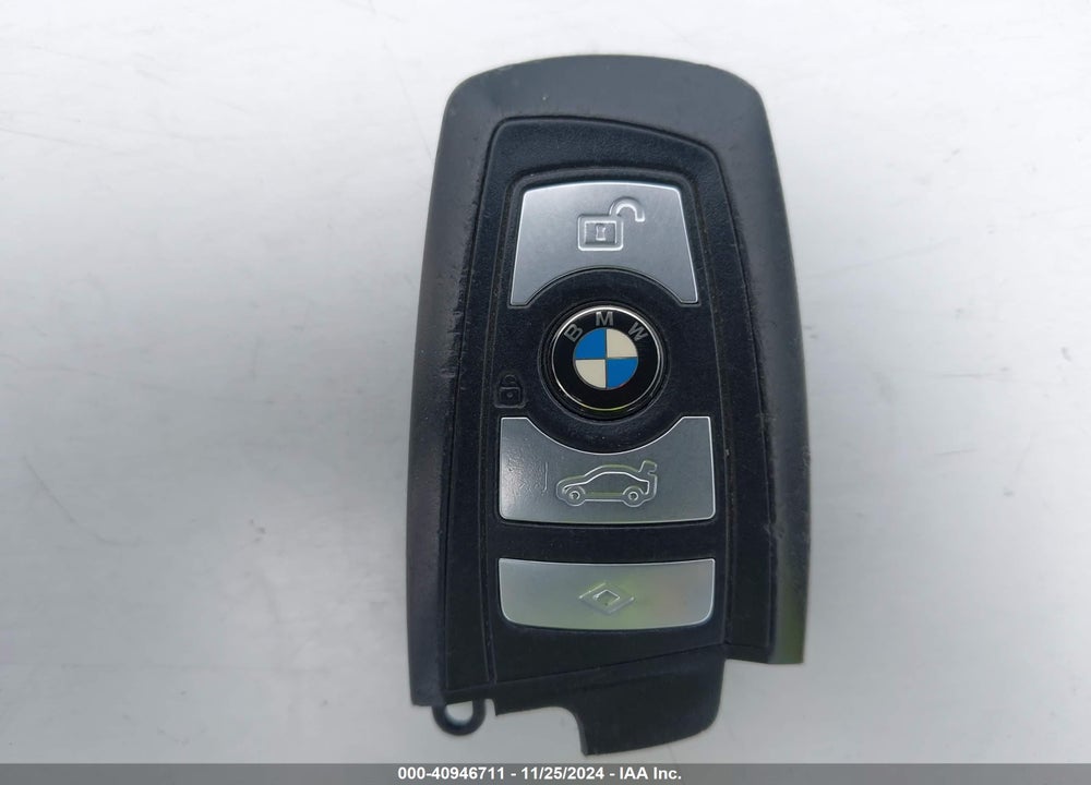 2011 BMW 528I VIN: WBAFR1C54BDS35619