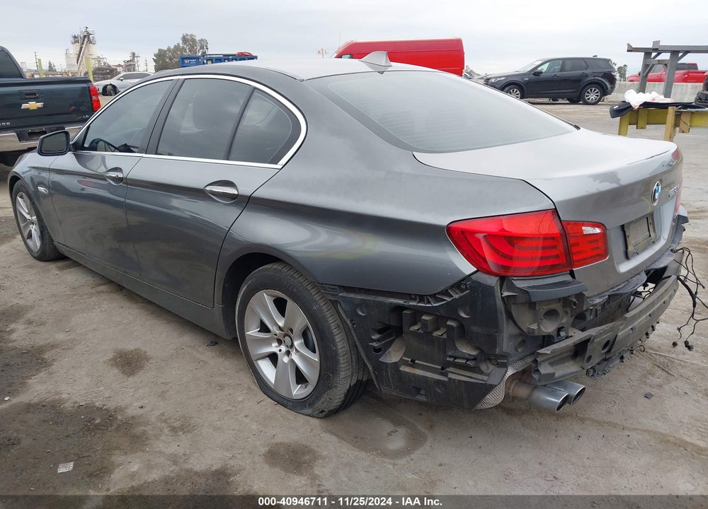 2011 BMW 528I VIN: WBAFR1C54BDS35619