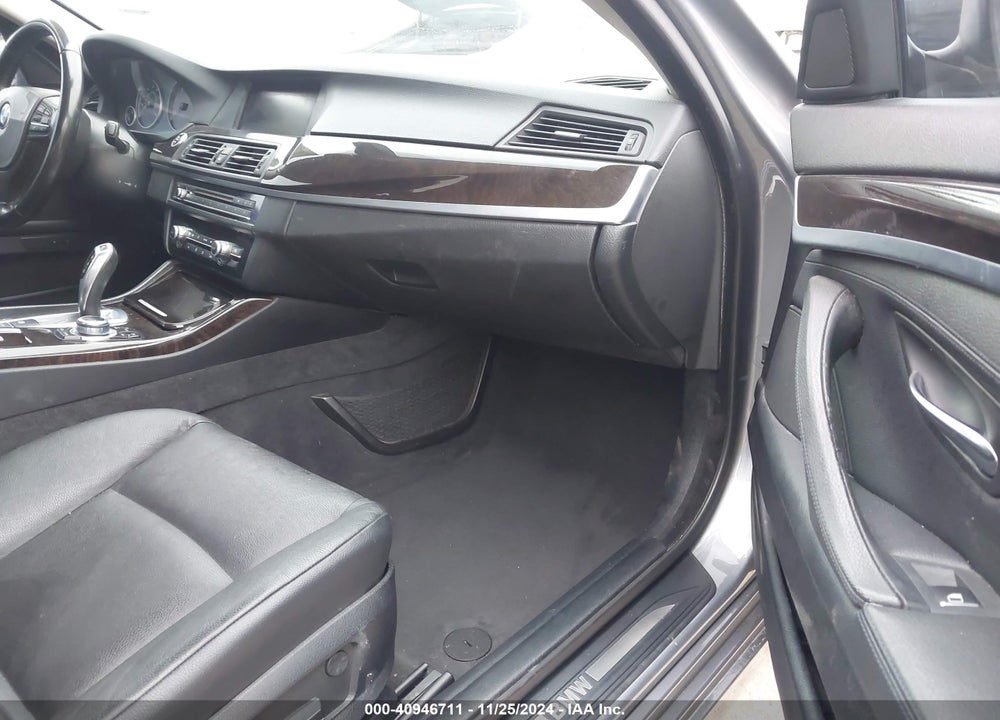 2011 BMW 528I VIN: WBAFR1C54BDS35619